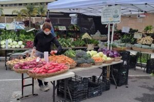 Farmers' Market West Side
