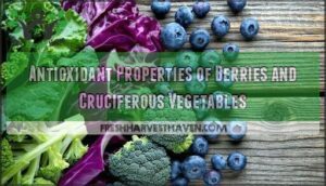 antioxidant properties of berries and cruciferous vegetables
