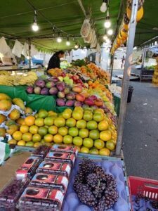 Feira noturna do Bacacheri