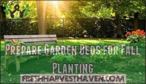 prepare garden beds for fall planting